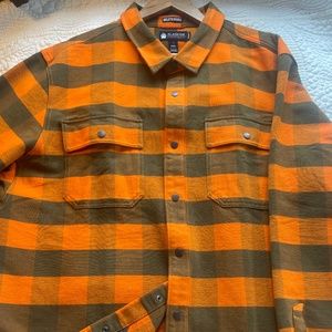 DULUTH 2XL AND XL Men’s shirts, like new